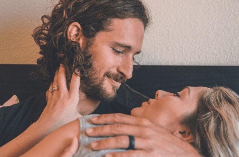 5 Ways how to keep your husband happy